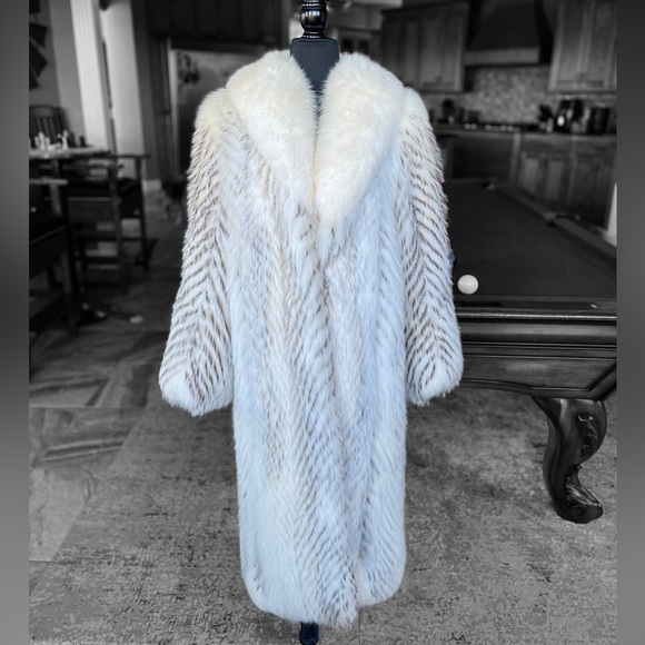 SOLD - Picture 1 of 13